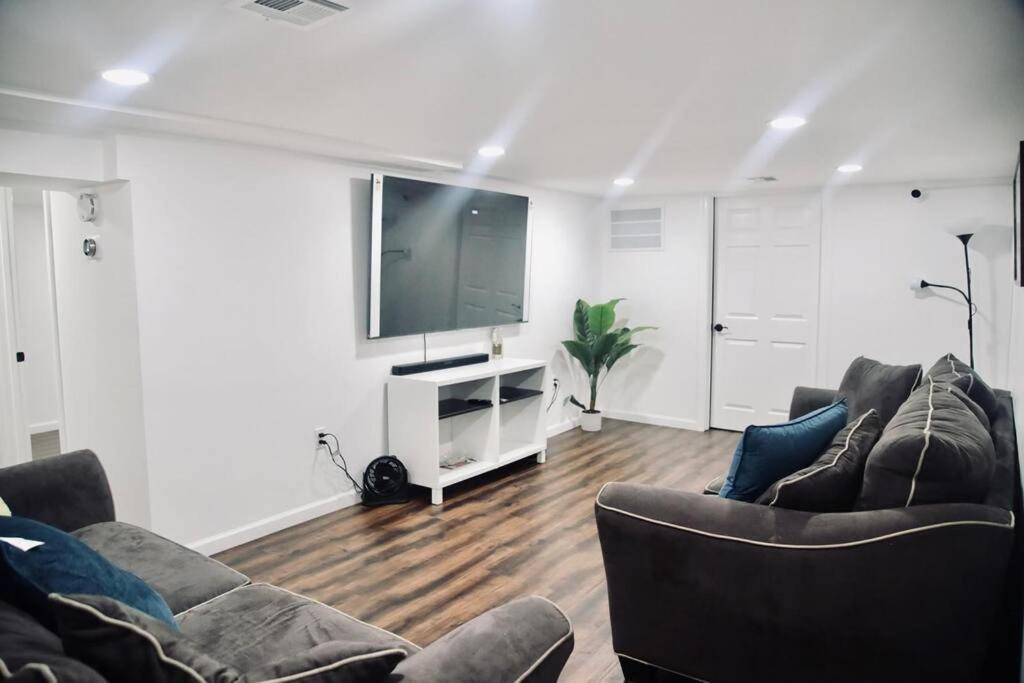 Cozy 2 Bedrooms & 1 Bath Livingston Exterior foto